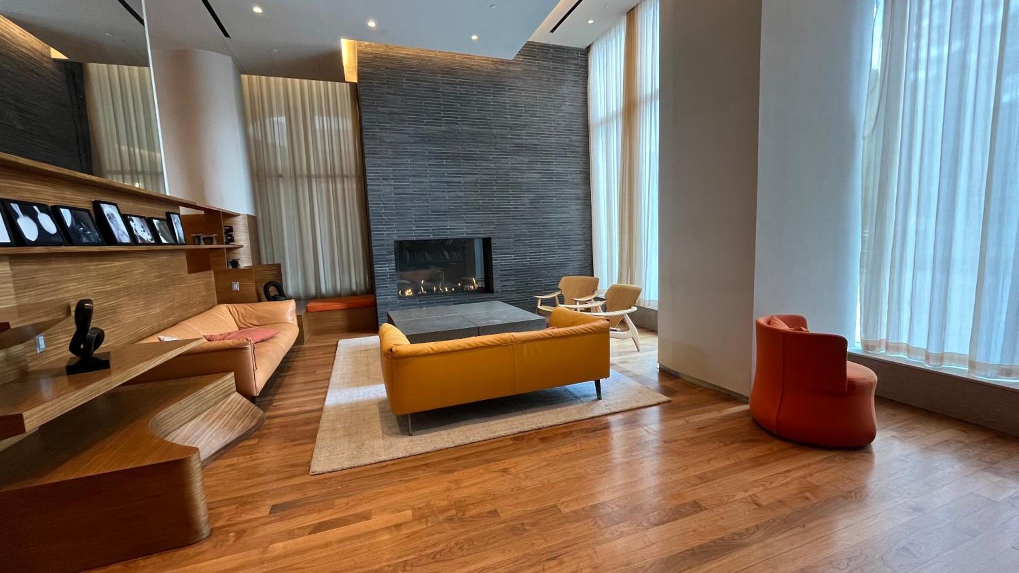 Luxury 2 Bedrooms 2 Bathrooms Corner Breathtaking Views Modern Retreat Apartamento