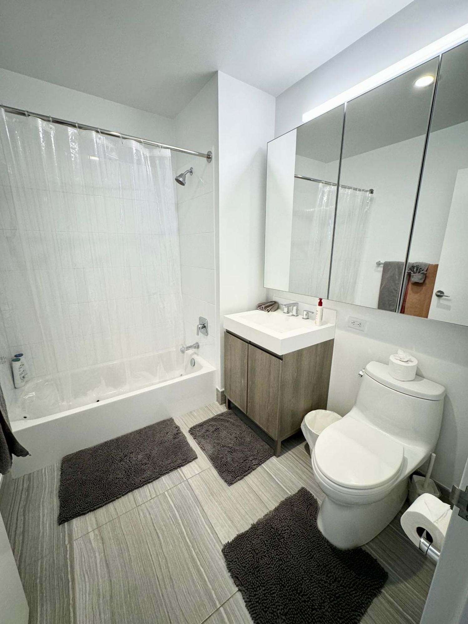 Luxury 2 Bedrooms 2 Bathrooms Corner Breathtaking Views Modern Retreat Apartamento